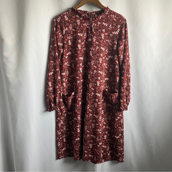 orange creek Dresses & Skirts - Orange Creek Floral Pocket Shift Dress